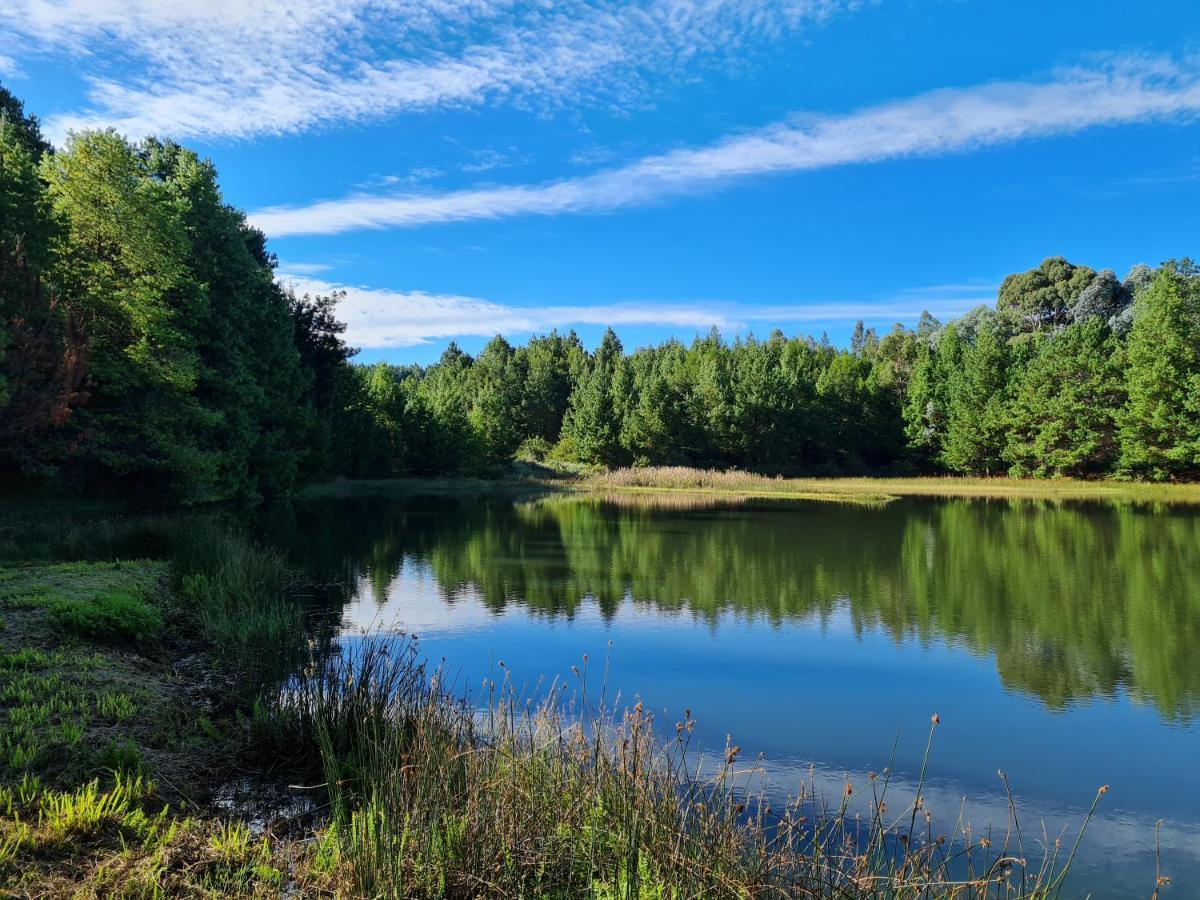 Ukutula Resort Dullstroom Bagian luar foto